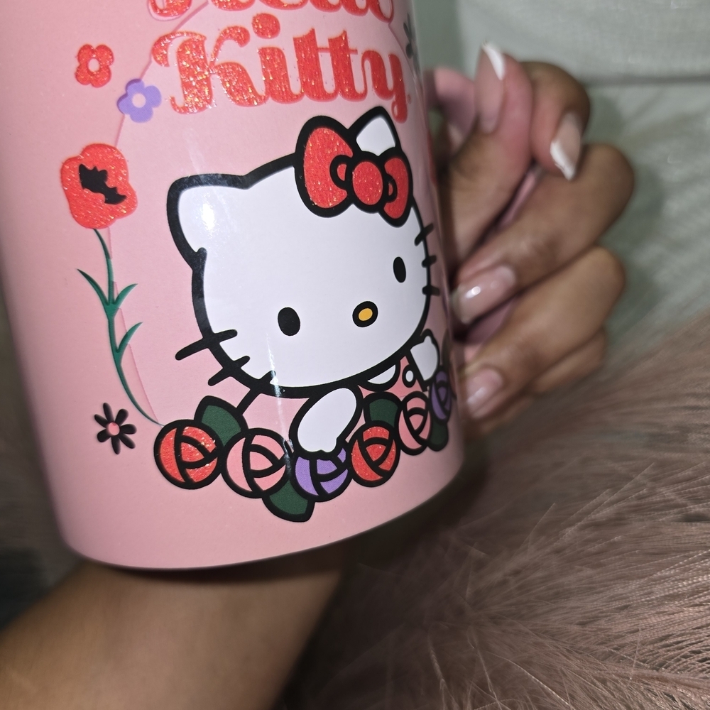 Hello Kitty Pink Ceramic Base - Picture 7 of 7